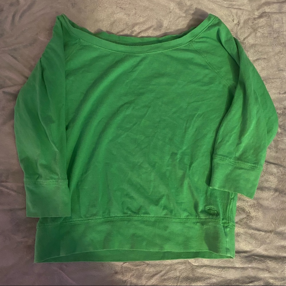 Women’s Abercrombie & Fitch Green 3/4 Sleeved Shirt